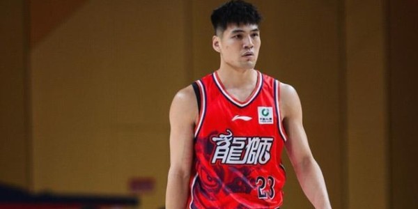 ewc-回避老东家，媒体人：陈国豪交易中有条款，对北控只能打一节