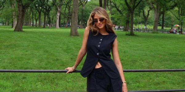 【社交秀】充电时间，球员与妻子享受沙滩与美景