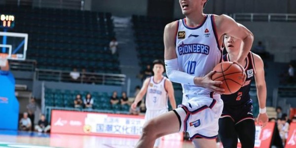 北控又一笔签约达成！2米06潜力锋线投奔张庆鹏，能否获得重用？