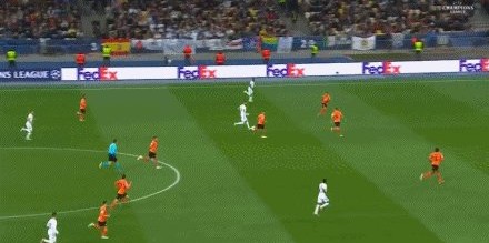 电竞世界杯-【欧冠】维尼修斯2射1传 皇马客场5比0矿工登上榜首