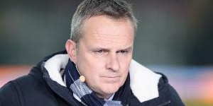 ewc-博伊射门反弹到后卫手臂造点！哈曼质疑：我受够了，这不是足球