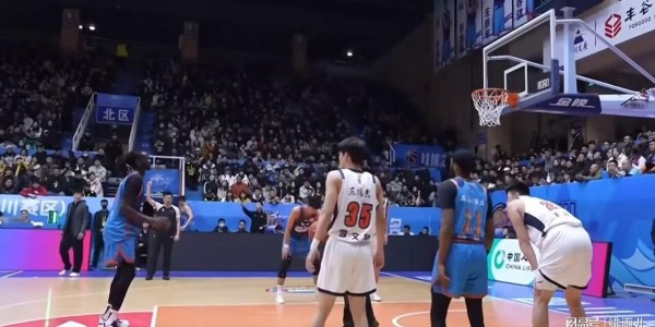 ewc电竞世界杯-最新消息！CBA“暴力控卫”驰援杜锋，保送广东队躺进总决赛！