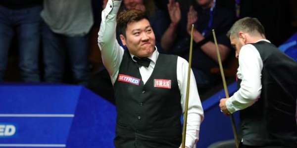 ewc电竞世界杯-颜丙涛捅破世锦赛八强窗户纸 1/4决赛将再迎考验