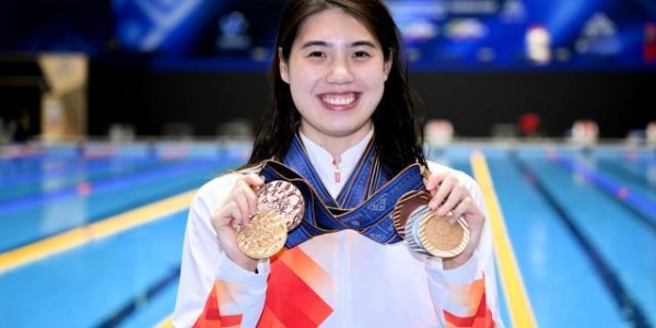 ewc-2023中国游泳总结①：“蛙王蝶后”全年强势 各获23金